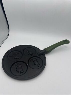 Nordic Ware Zoo Friends Cow Pig Mini Pancake Pan Non-Stick Coating Made In USA